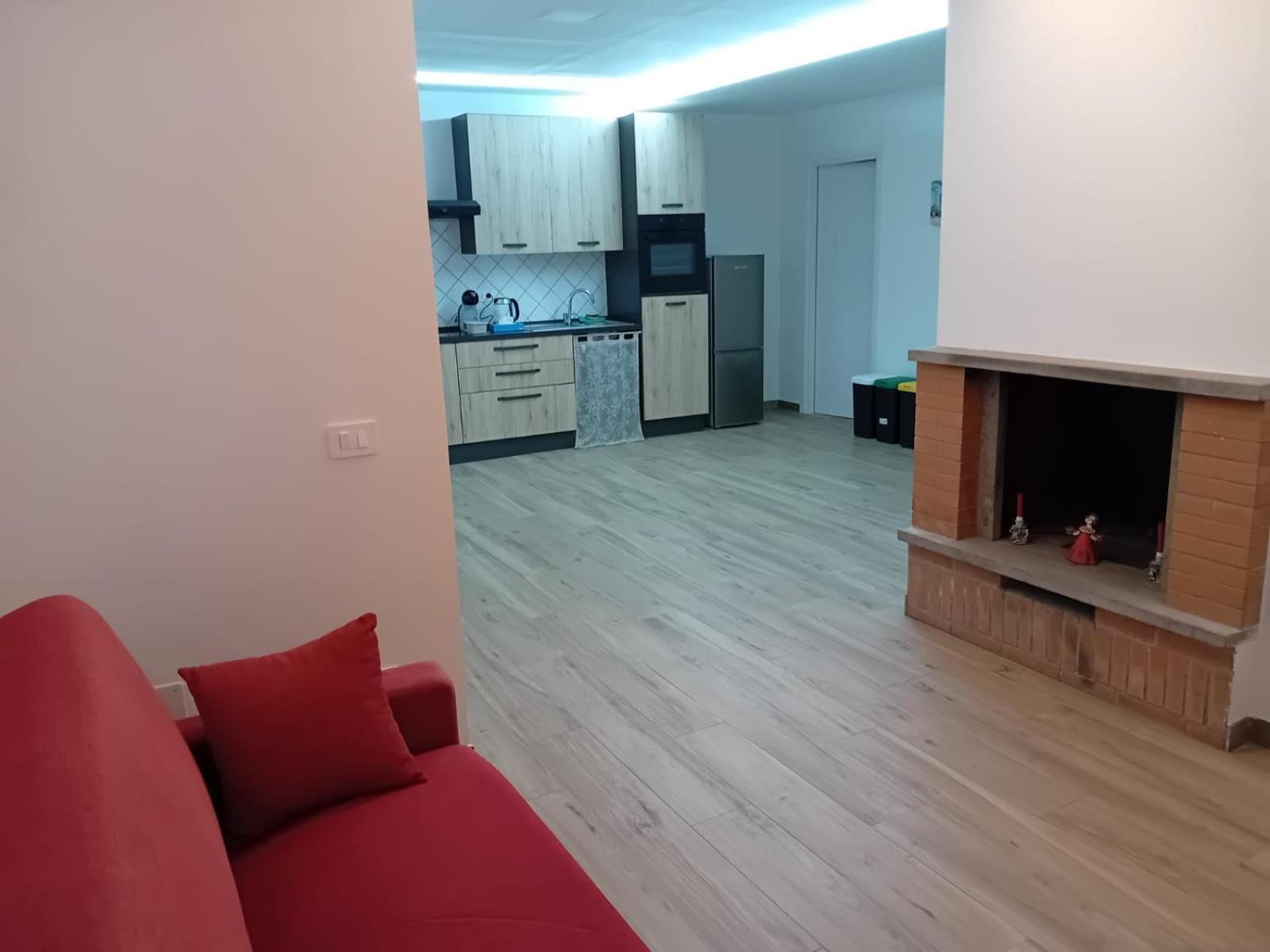 Da Piero E Gina Hotell Palidoro Exteriör bild